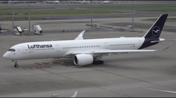 This is Lufthansa A350, with their new livery.