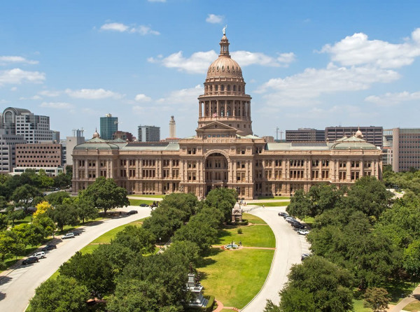 Texas-State-Capitol-South-Facade-2015.-Courtesy-of-the-Texas-State-Preservation-Board.-FOR-ACVB-USE-ONLY.2-deab0033c10caad_deab01b1-a18b-29bc-401f131d372cbabc.jpg